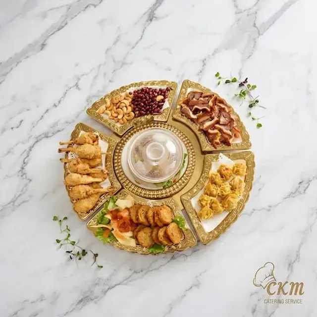 ម្ហូបក្លែម៦មុខ