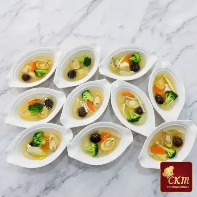 ស៊ុបប៉ាវហឺ១០មុខ